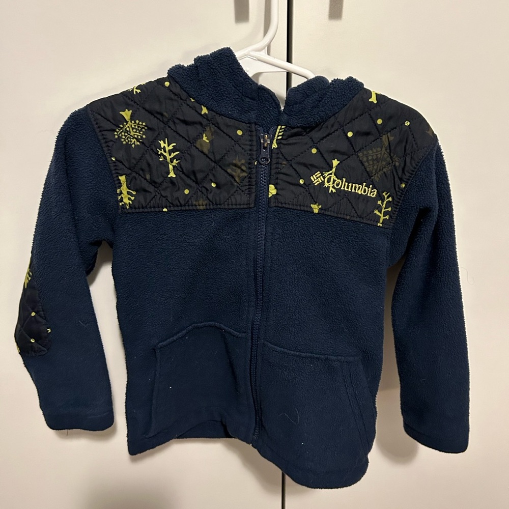 Boy’s Columbia 3T blue hooded fleece winter jacket